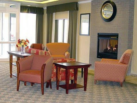 Comfort & Hotel Creswell